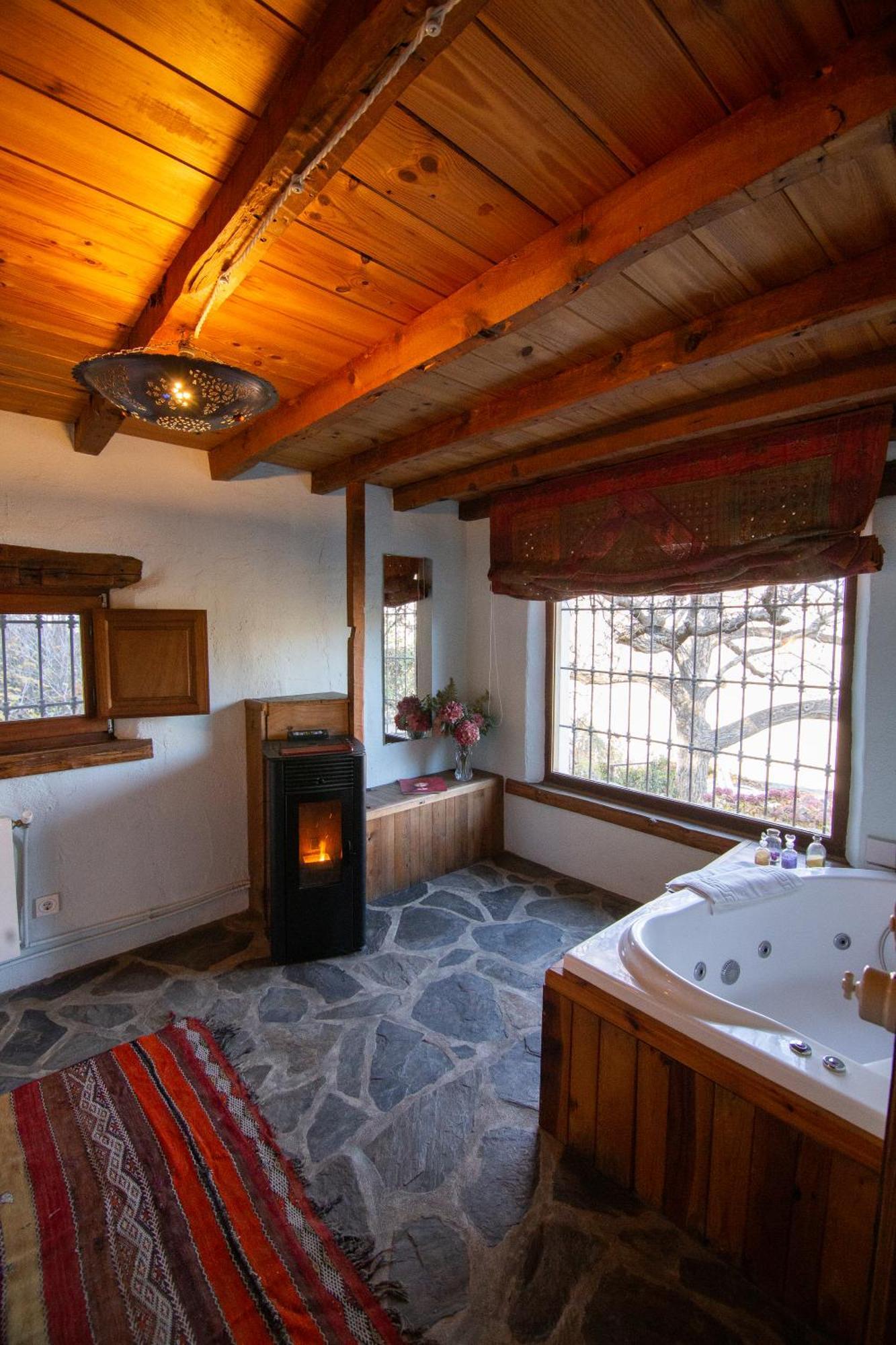 La Casa Del Nogal Villa Guejar-Sierra Bagian luar foto