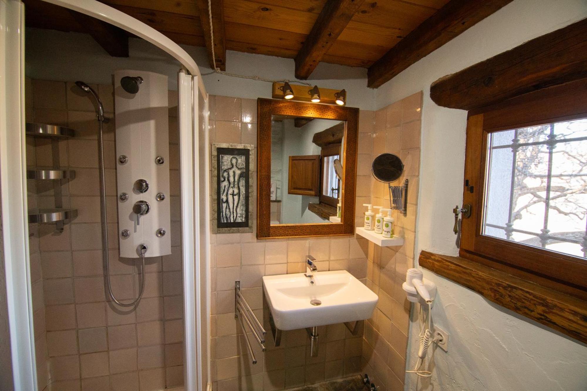La Casa Del Nogal Villa Guejar-Sierra Bagian luar foto